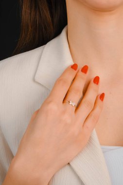 luxury gold and diamond jewelery