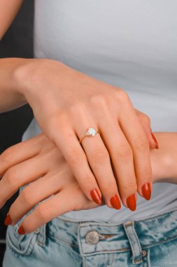 luxury gold and diamond jewelery