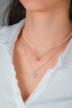 luxury gold and diamond jewelery