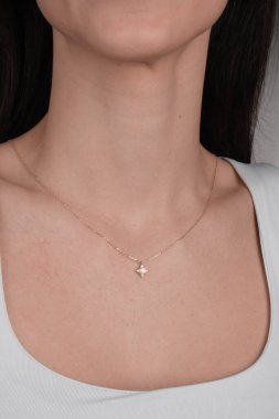 luxury gold and diamond jewelery