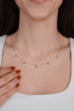 luxury gold and diamond jewelery