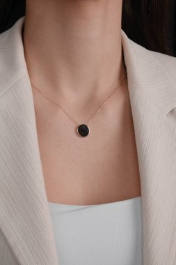 luxury gold and diamond jewelery