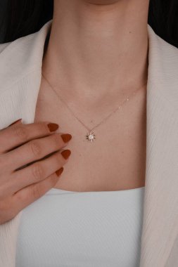 luxury gold and diamond jewelery