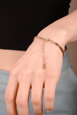 luxury gold and diamond jewelery