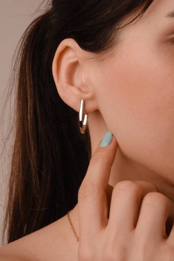 luxury gold and diamond jewelery