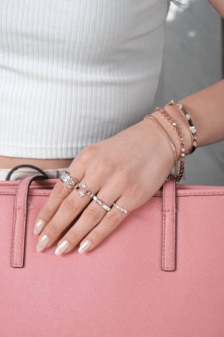 luxury gold and diamond jewelery