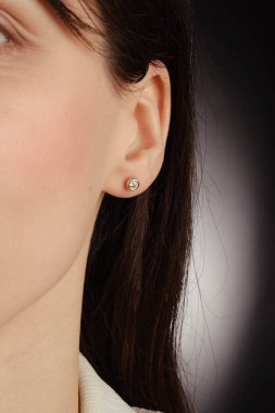 luxury gold and diamond jewelery