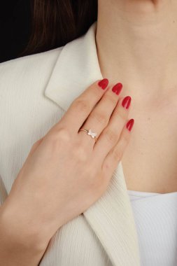 luxury gold and diamond jewelery