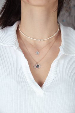 luxury gold and diamond jewelery