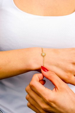 luxury gold and diamond jewelery