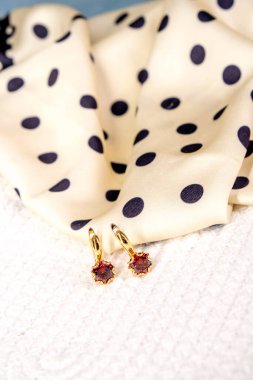 luxury gold and diamond jewelery