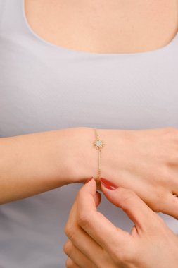 luxury gold and diamond jewelery