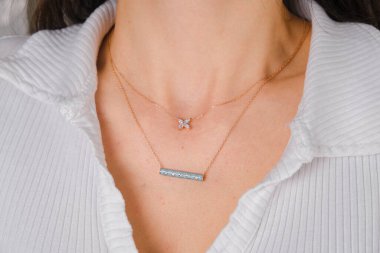 luxury gold and diamond jewelery