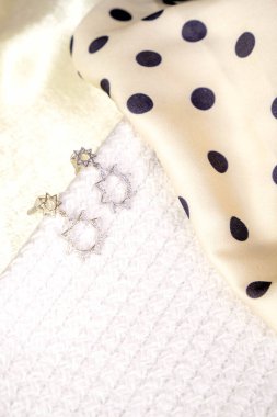 luxury gold and diamond jewelery