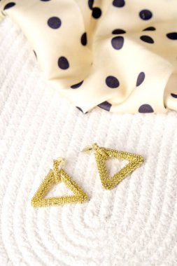 luxury gold and diamond jewelery
