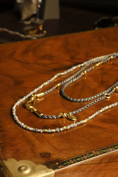 Πολυτελή Χρυσά Και Διαμάντια Κοσμήματα — Φωτογραφία Αρχείου