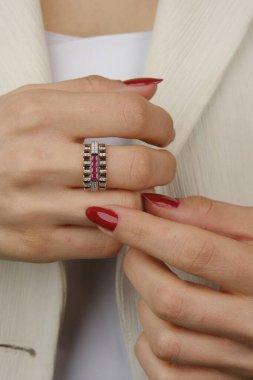 luxury gold and diamond jewelery