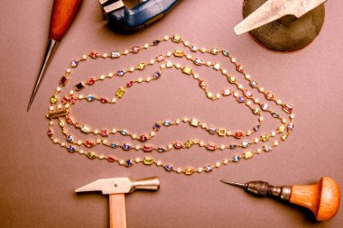 luxury gold and diamond jewelery