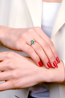 luxury gold and diamond jewelery