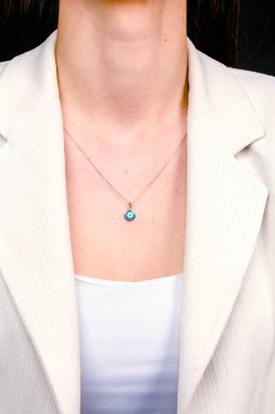 luxury gold and diamond jewelery