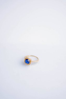 luxury gold and diamond jewelery