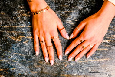 luxury gold and diamond jewelery