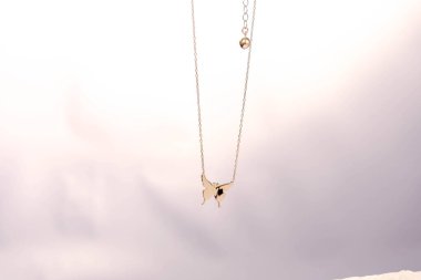 luxury gold and diamond jewelery