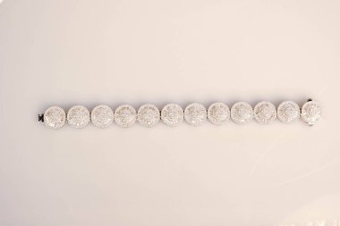 luxury gold and diamond jewelery