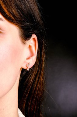 luxury gold and diamond jewelery