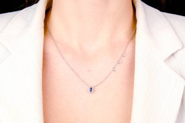 luxury gold and diamond jewelery