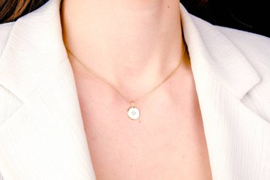 luxury gold and diamond jewelery