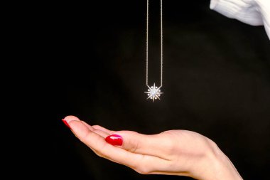 luxury gold and diamond jewelery