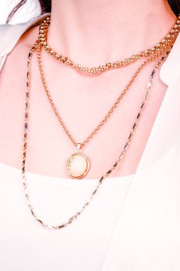 luxury gold and diamond jewelery