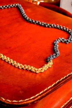 luxury gold and diamond jewelery