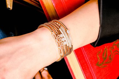 luxury gold and diamond jewelery