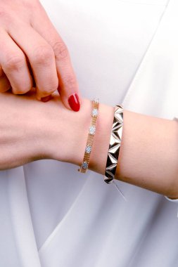 luxury gold and diamond jewelery