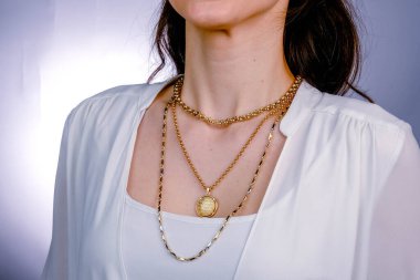 luxury gold and diamond jewelery