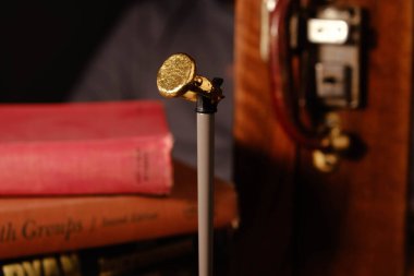 luxury gold and diamond jewelery