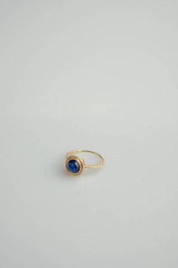 luxury gold and diamond jewelery