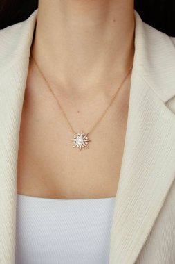 luxury gold and diamond jewelery