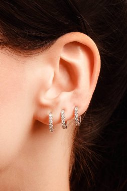 luxury gold and diamond jewelery