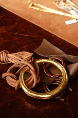 luxury gold and diamond jewelery
