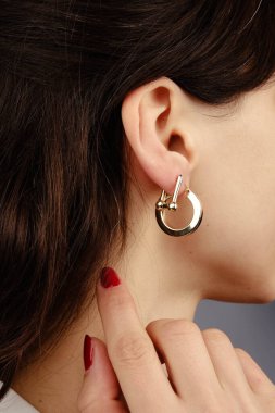 luxury gold and diamond jewelery