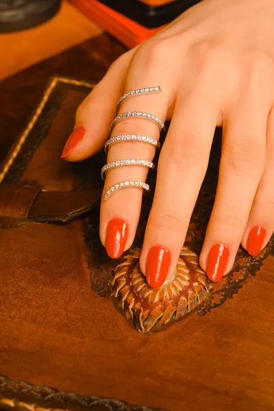 luxury gold and diamond jewelery