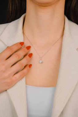 luxury gold and diamond jewelery