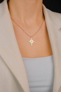 luxury gold and diamond jewelery