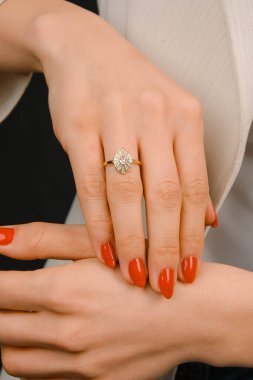 luxury gold and diamond jewelery