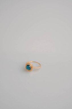 luxury gold and diamond jewelery