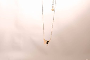 luxury gold and diamond jewelery