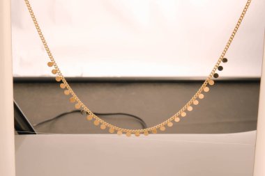 luxury gold and diamond jewelery